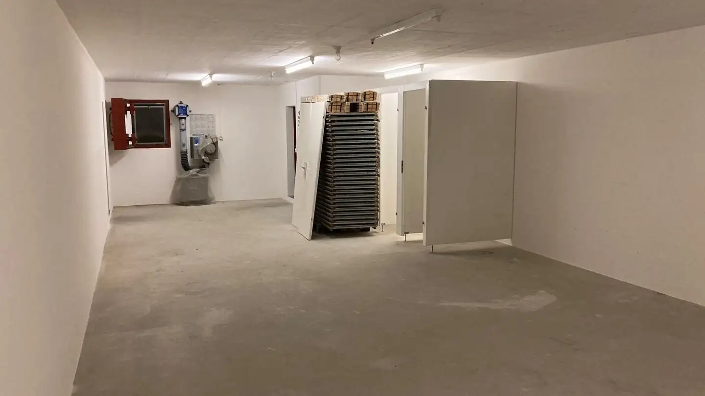 Cellar partition for rent - Hausmatt 2, 6422 Steinen - Photo 3