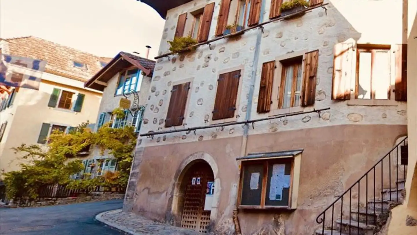 Single house for sale - 1820 Veytaux