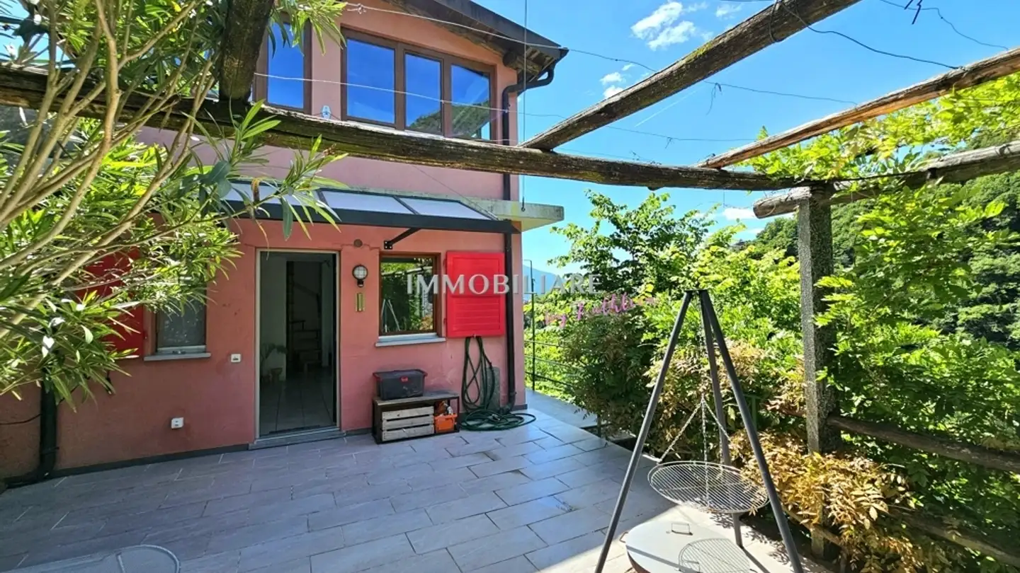 Casa singola in vendita - 6596 Gordola