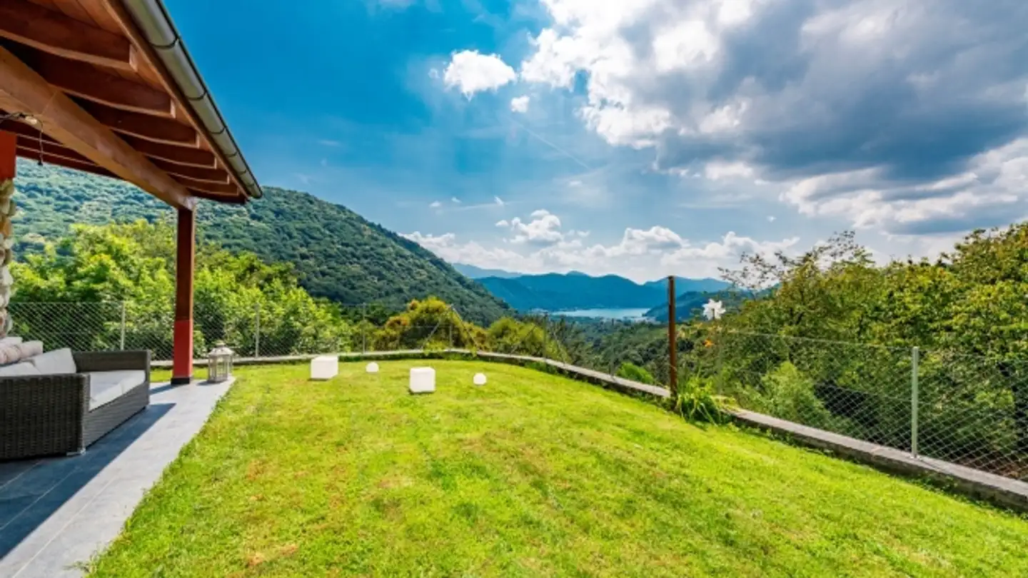 Casa singola in vendita - Via Camana 17, 6986 Curio - Photo 2