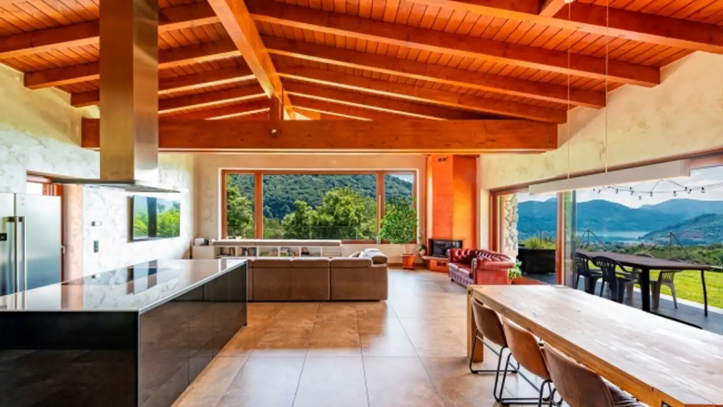 Casa singola in vendita - Via Camana 17, 6986 Curio - Photo 3