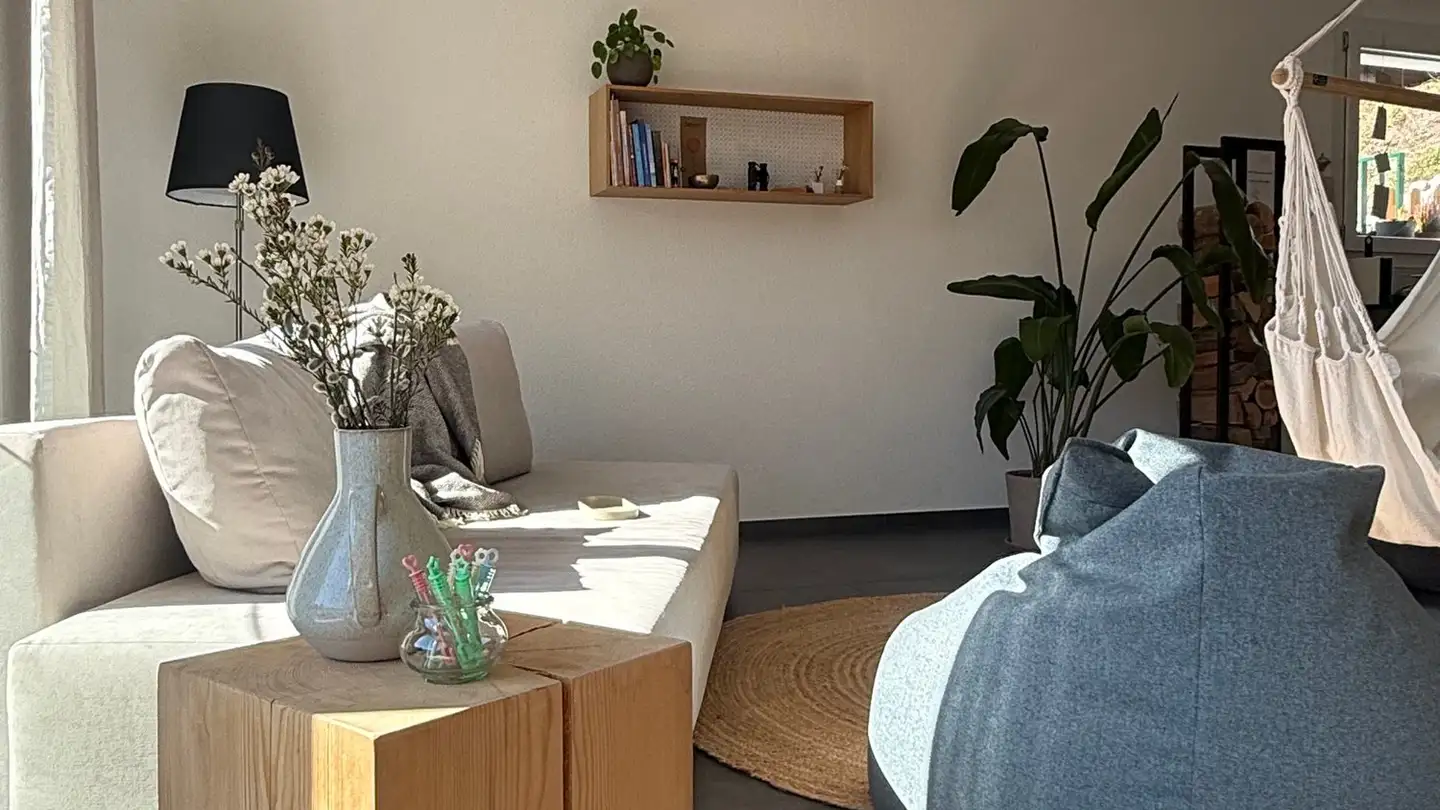 Appartamento in affitto - 1667 Enney