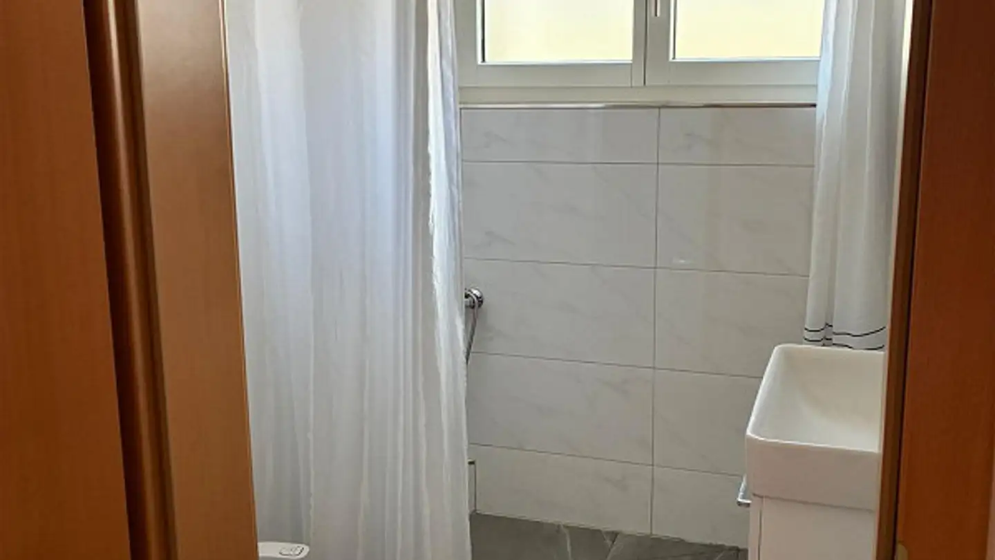 Maisonette-Wohnung mieten - 8197 Rafz - Foto 3