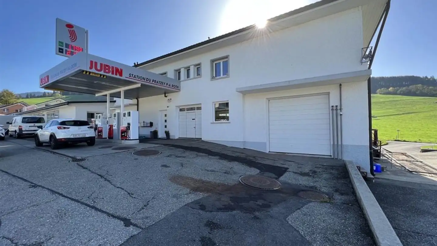 Single garage for rent - Route Du Pratzey, 1733 Treyvaux