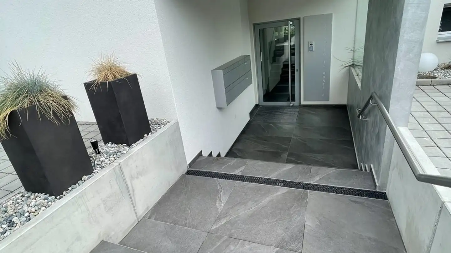 Apartment for rent - Via Sotto Il Monte 6, 6934 Bioggio - Photo 2