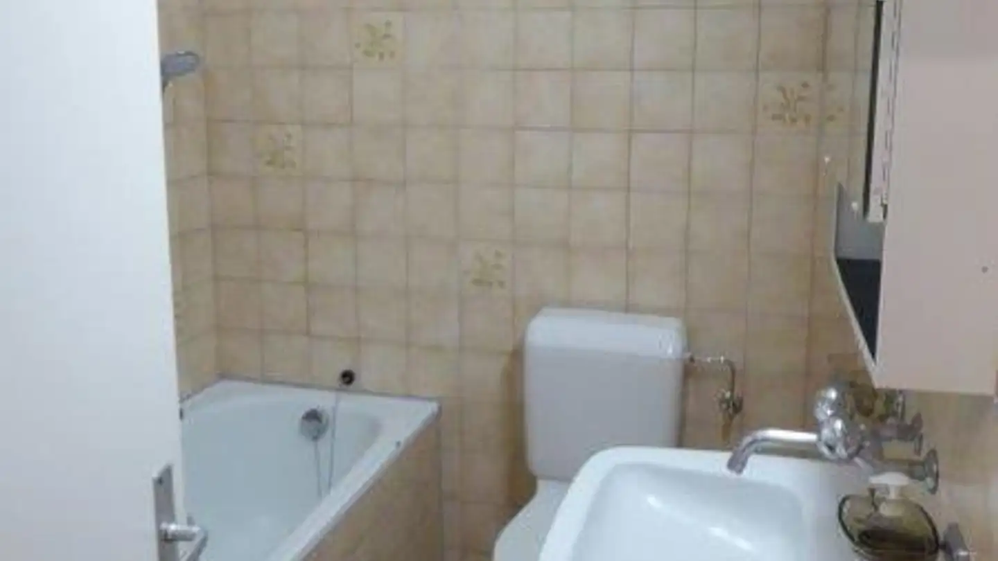 Apartment for rent - Dorfstrasse 60, 8302 Kloten - Photo 3