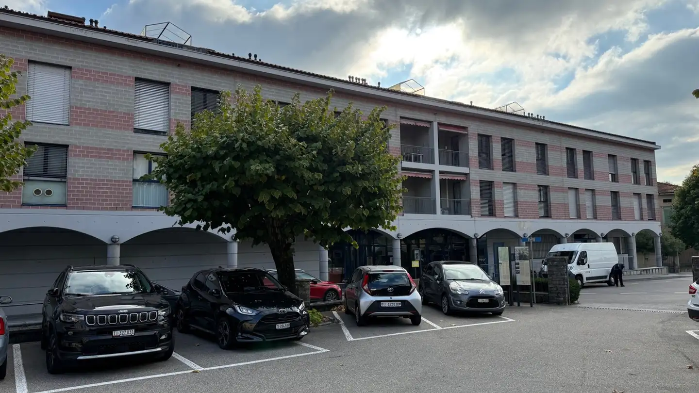 Medical practice for rent - Via Giuseppe Cereghetti 8, 6834 Morbio Inferiore - Photo 2
