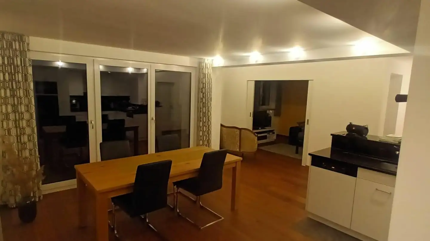 Appartement à louer - 7415 Rodels - Photo 4