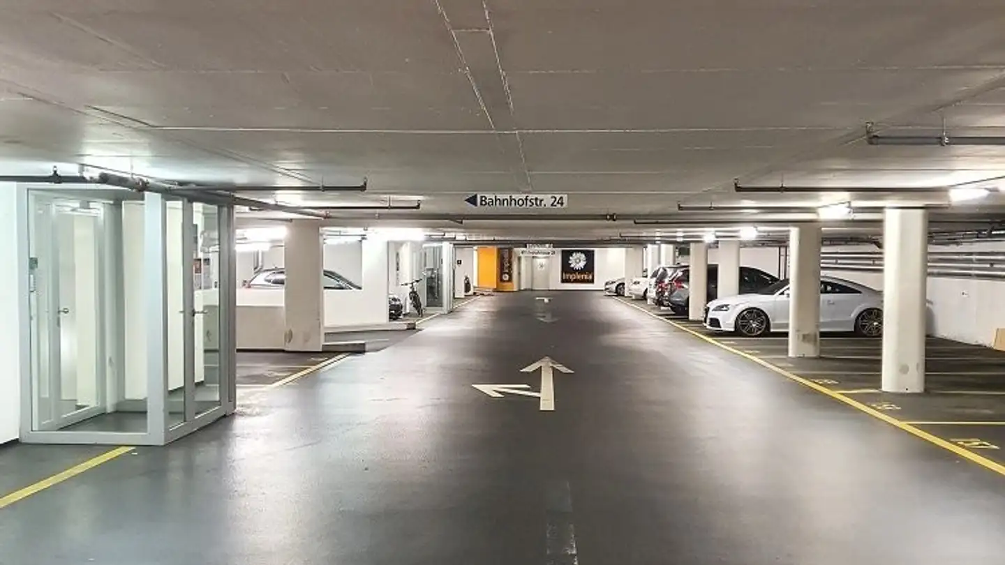 Underground parking space for rent - Bahnhofstrasse, 5000 Aarau - Photo 3