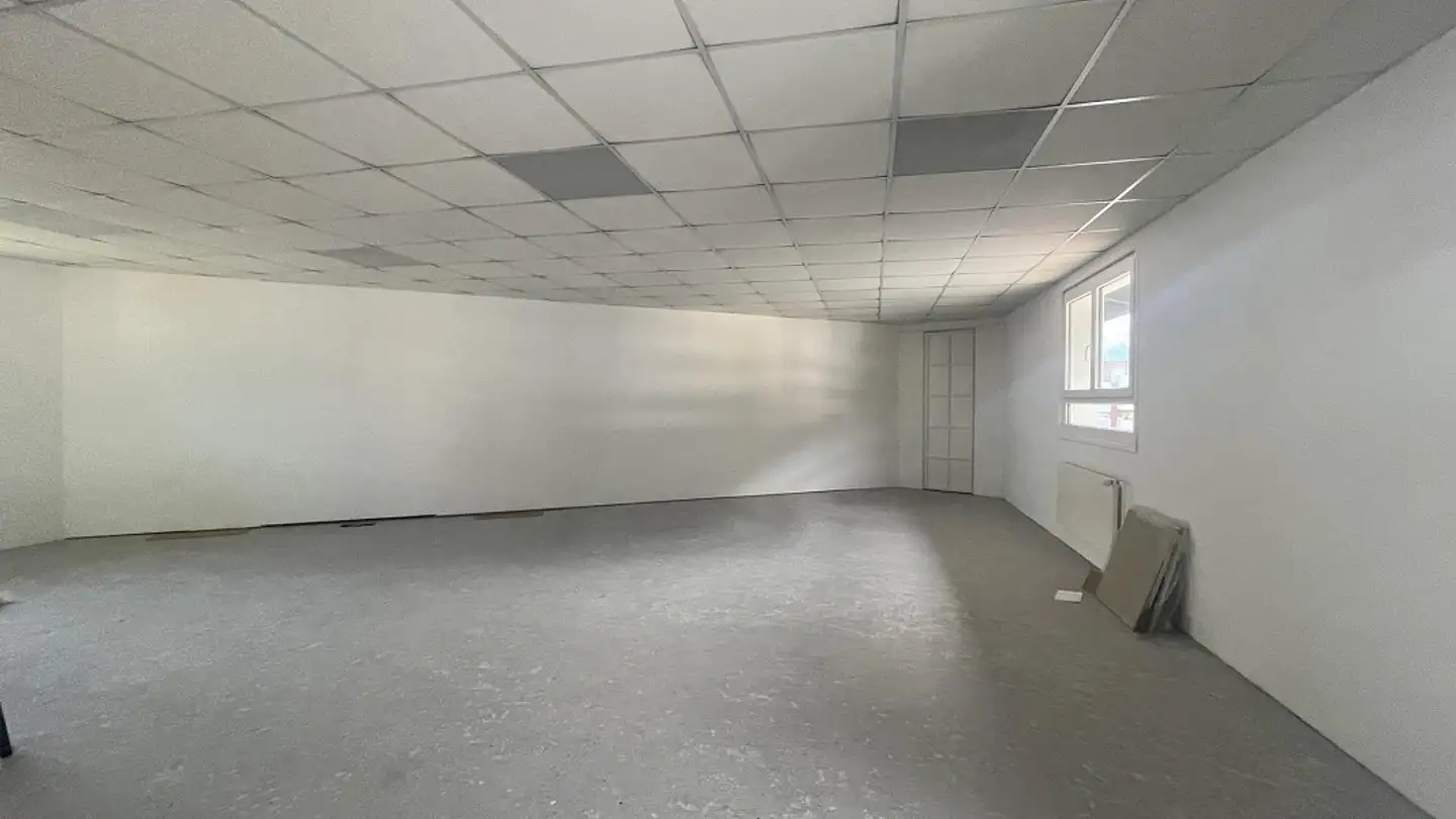 Commercial for rent - 6370 Stans - Photo 2