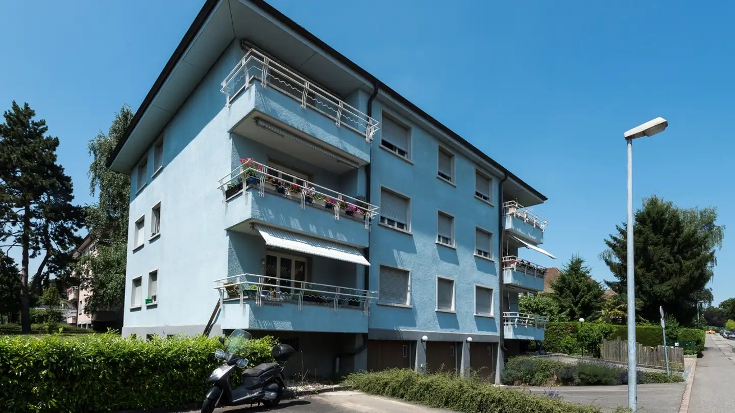 Single garage for rent - Avenue Auguste Forel 8, 1110 Morges