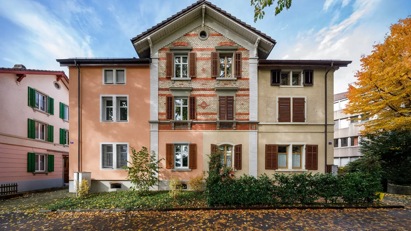 Residential building for sale - 8400 Winterthur