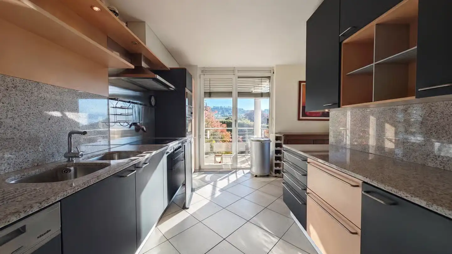Apartment for rent - Chemin Des Brûlées 36, 1093 La Conversion - Photo 4