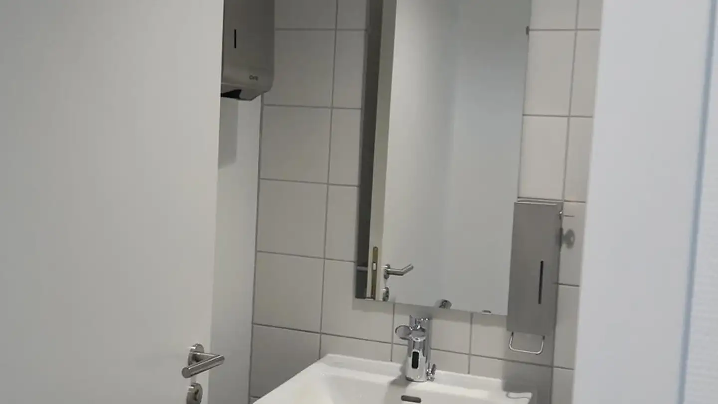 Bureau à louer - 1242 Satigny - Photo 2