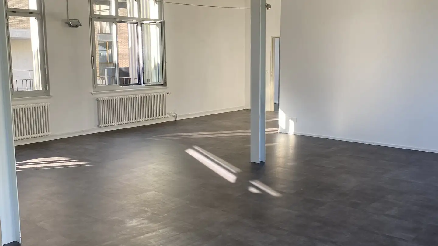 Commercial for rent - Krebsenweg 4, 5040 Schöftland - Photo 3