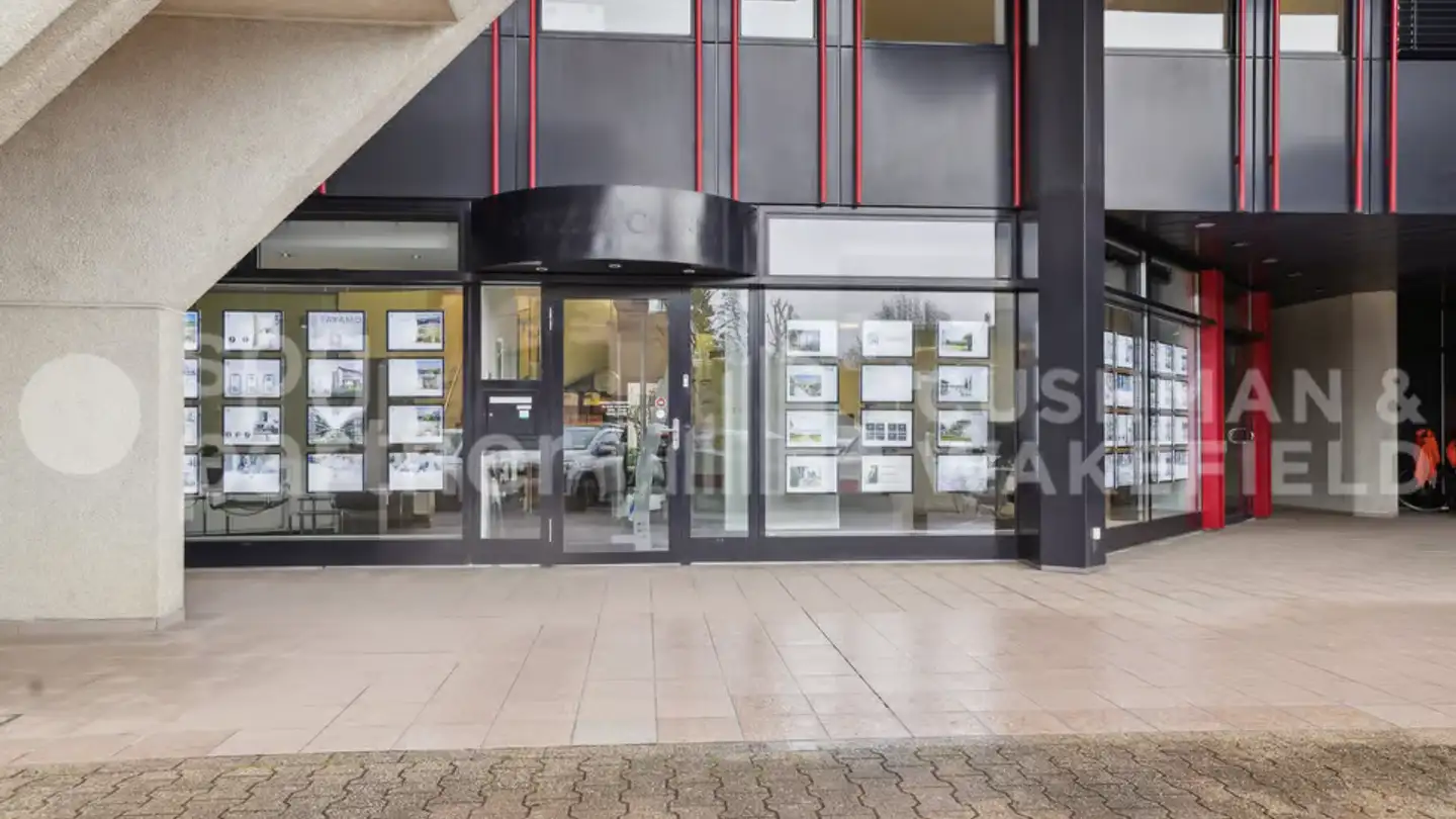 Commercial à louer - Avenue Alfred-Cortot 7, 1260 Nyon