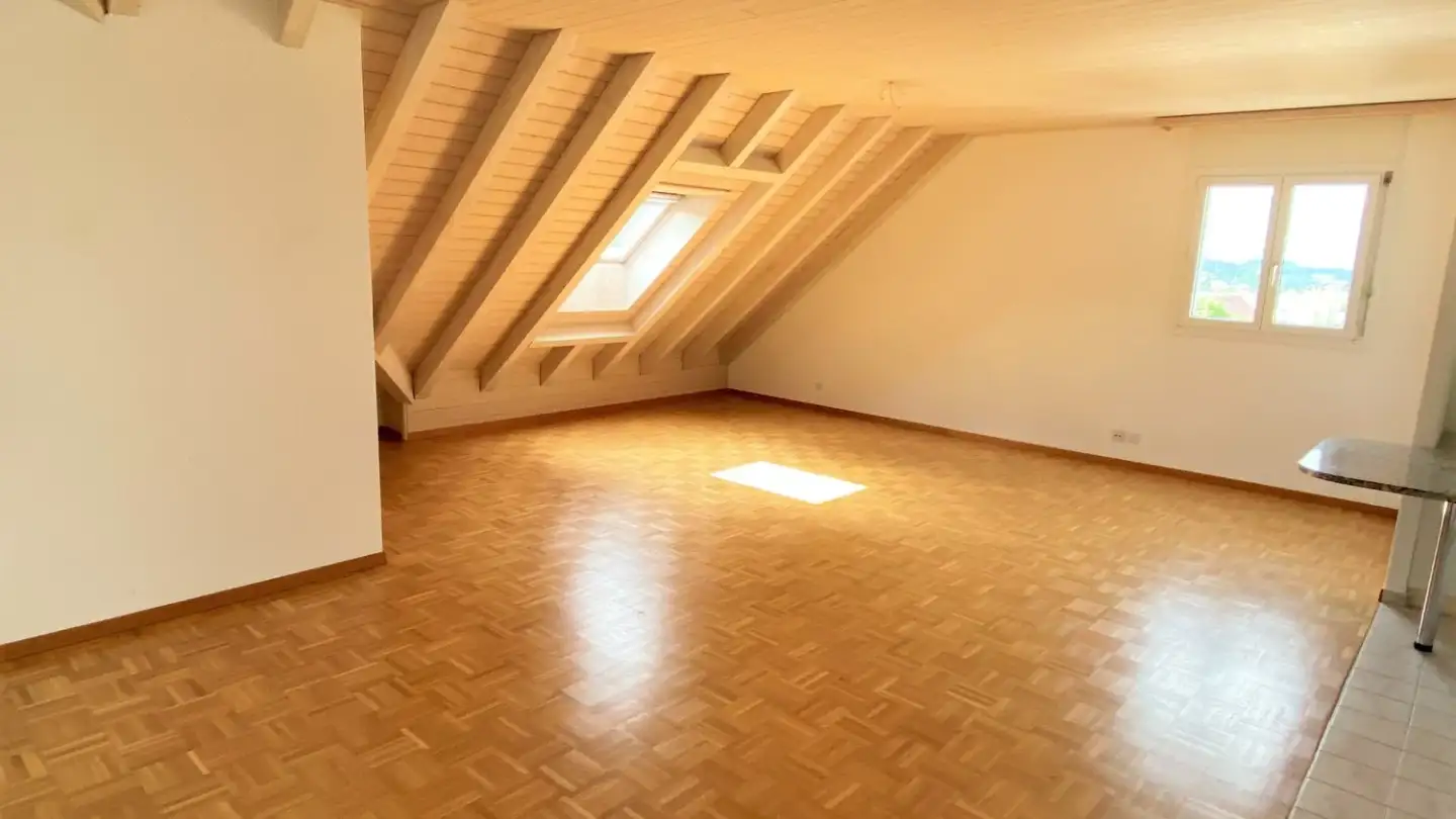 Attico in affitto - Zelgliackerstrasse 7, 8618 Oetwil am See