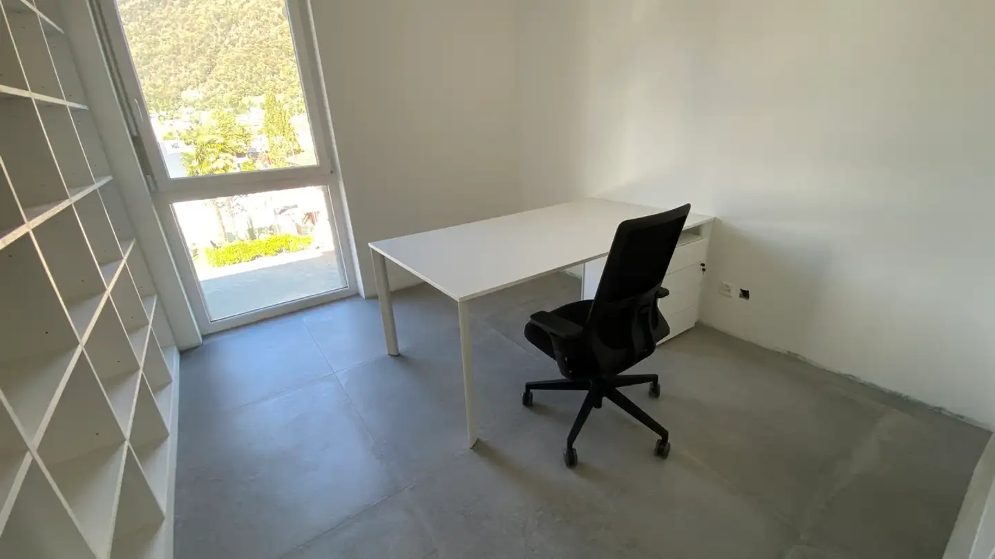 Spazio ufficio in vendita - Via Locarno, 6616 Losone - Photo 2