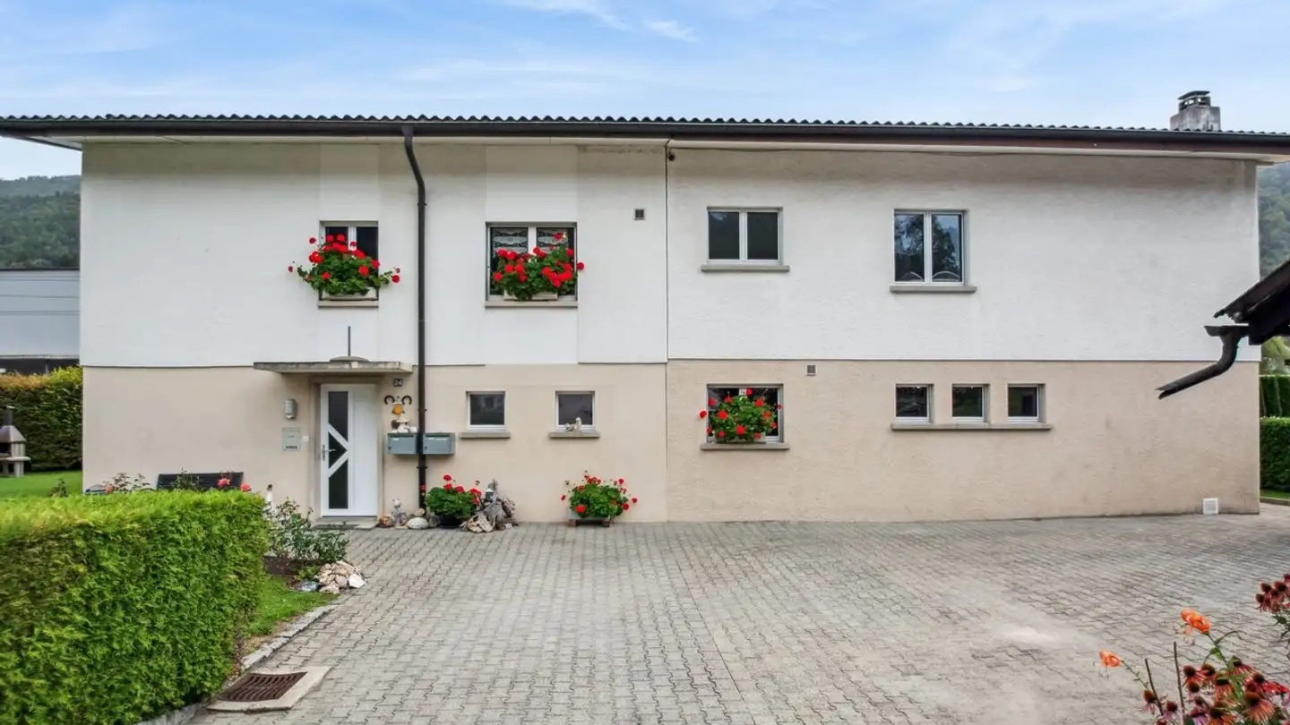 Maison jumelle à vendre - 2738 Court