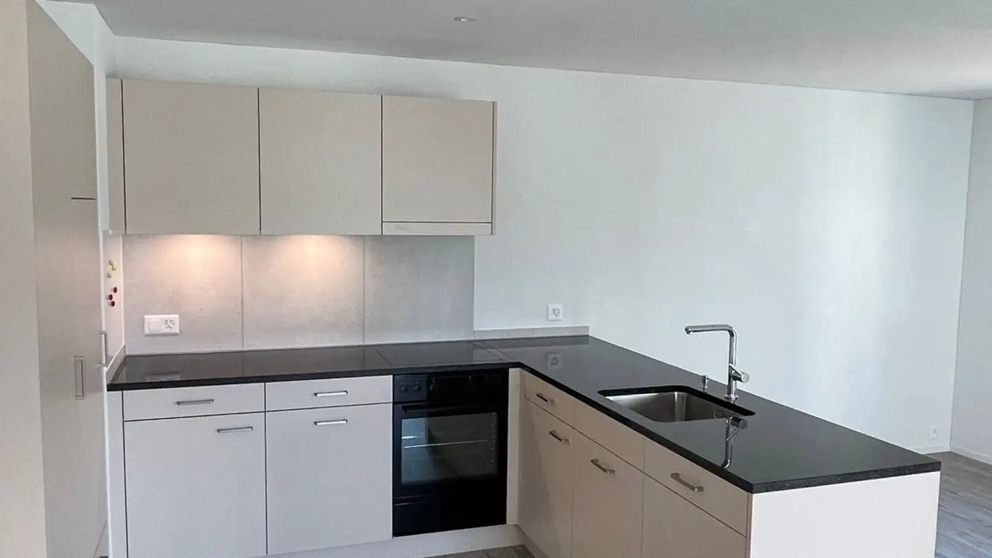Wohnung mieten - Dänikerstrasse 15, 8108 Dällikon - Foto 2
