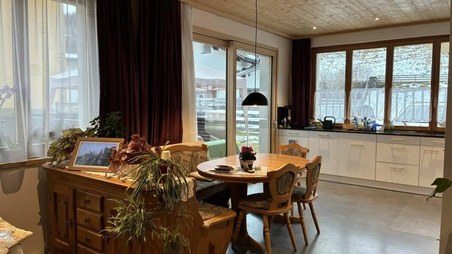 Wohnung mieten - Hauptstrasse 94, 7233 Jenaz - Foto 3
