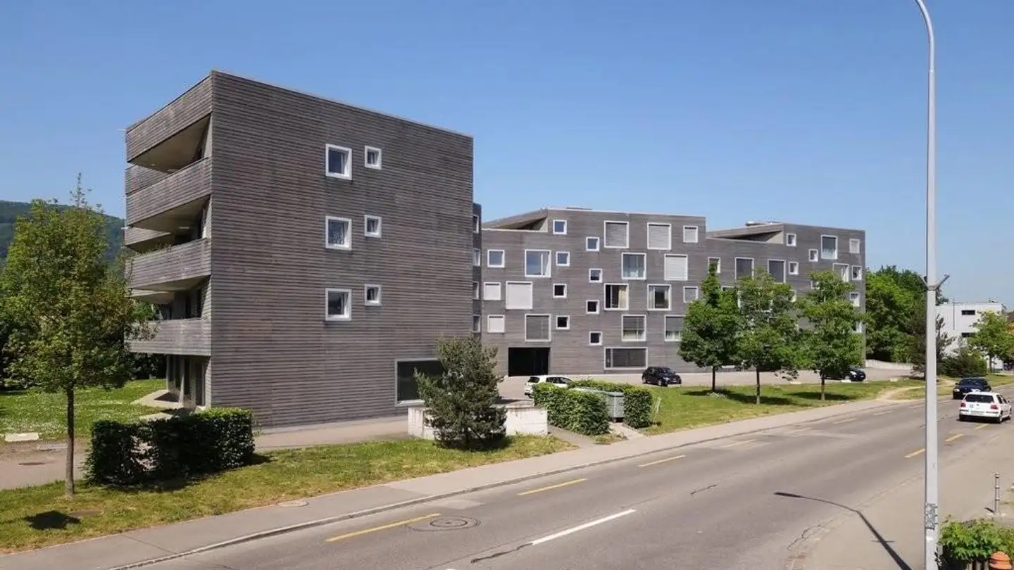 Überdachter Motorradparkplatz mieten - Hauptstrasse, 5102 Rupperswil