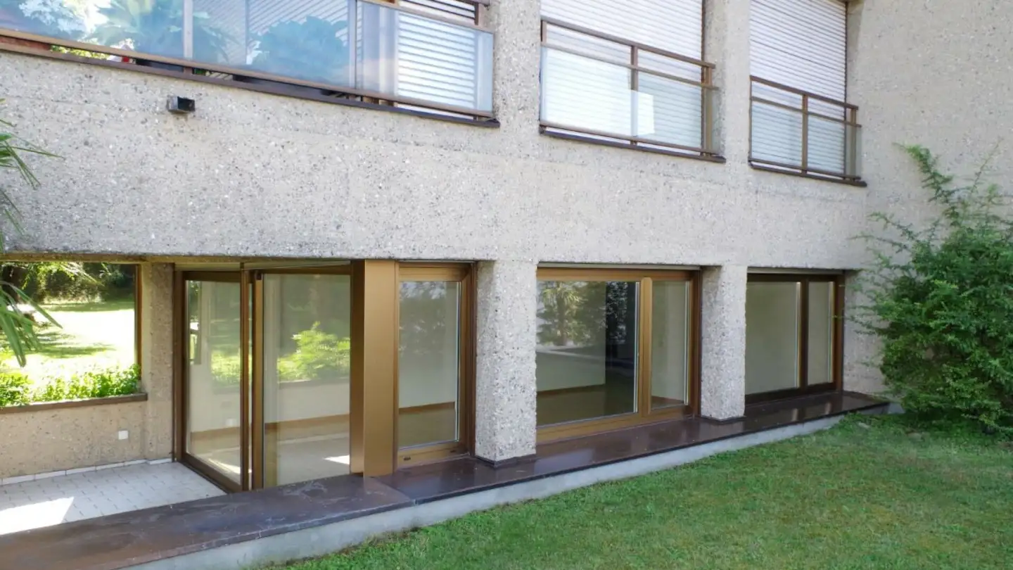 Appartement à louer - Riva Paradiso 30, 6900 Paradiso - Photo 4