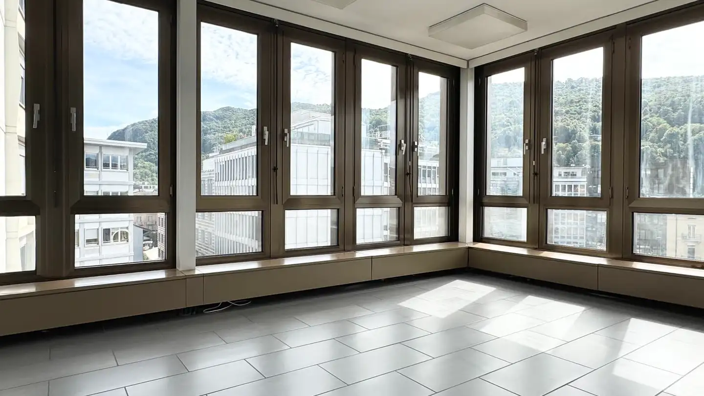 Spazio ufficio in affitto - Corso San Gottardo 34, 6830 Chiasso