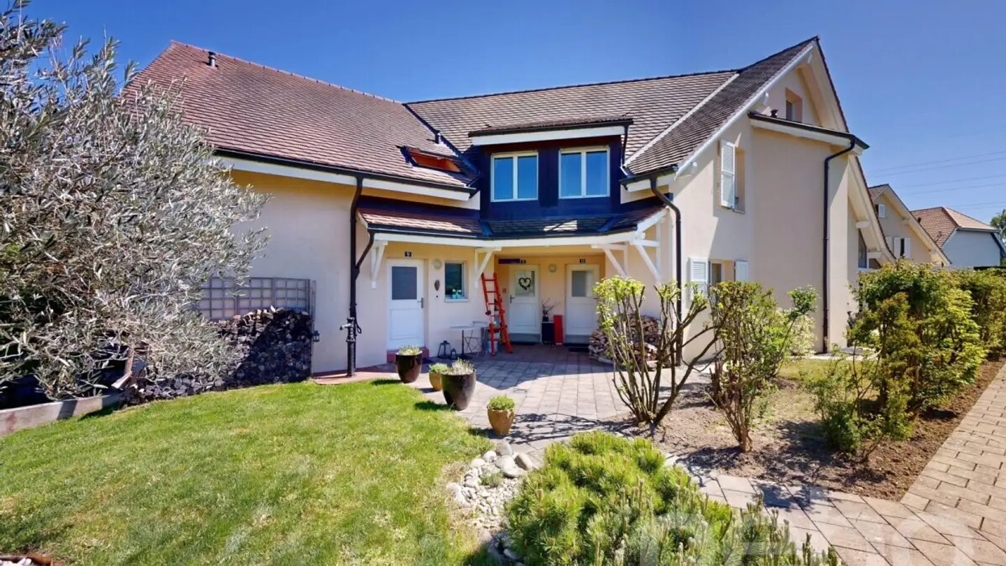 Casa a schiera in vendita - 2075 Thielle - Foto 2