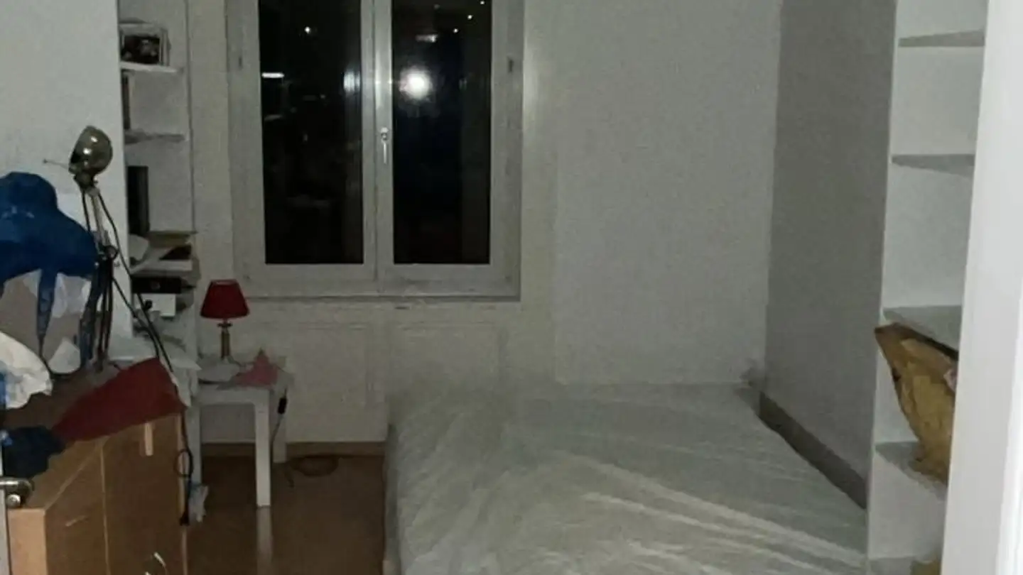 Chambre à louer - Rue Des Poudrières, 2000 Neuchâtel