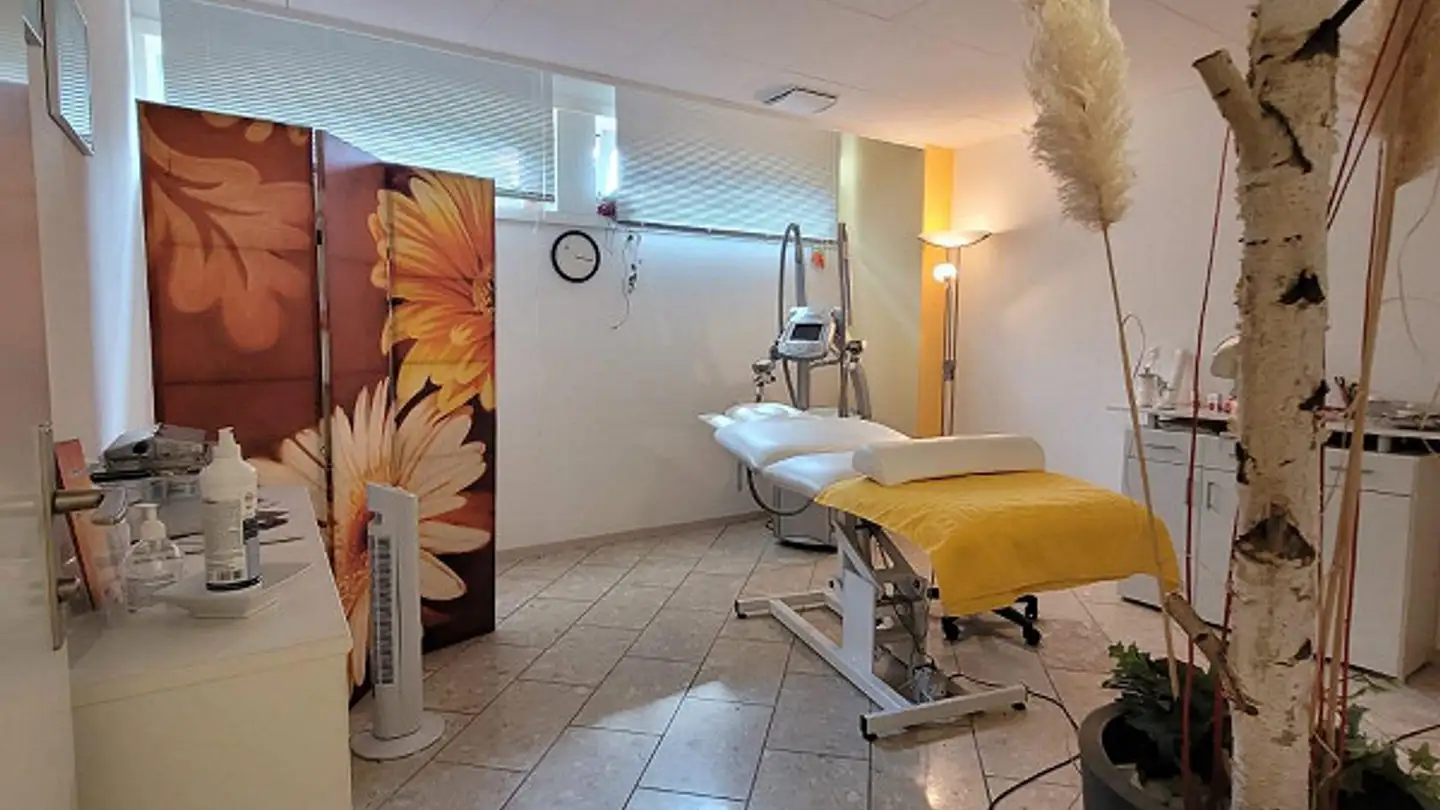 Medical practice for rent - Ernetschwilerstrasse 2, 8730 Uznach