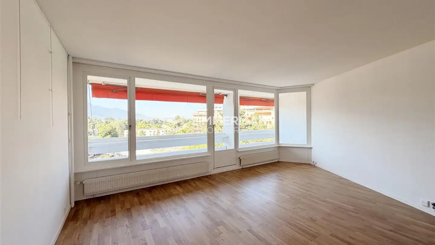 Wohnung mieten - Avenue Des Amazones, 1224 Chêne-Bougeries - Foto 2