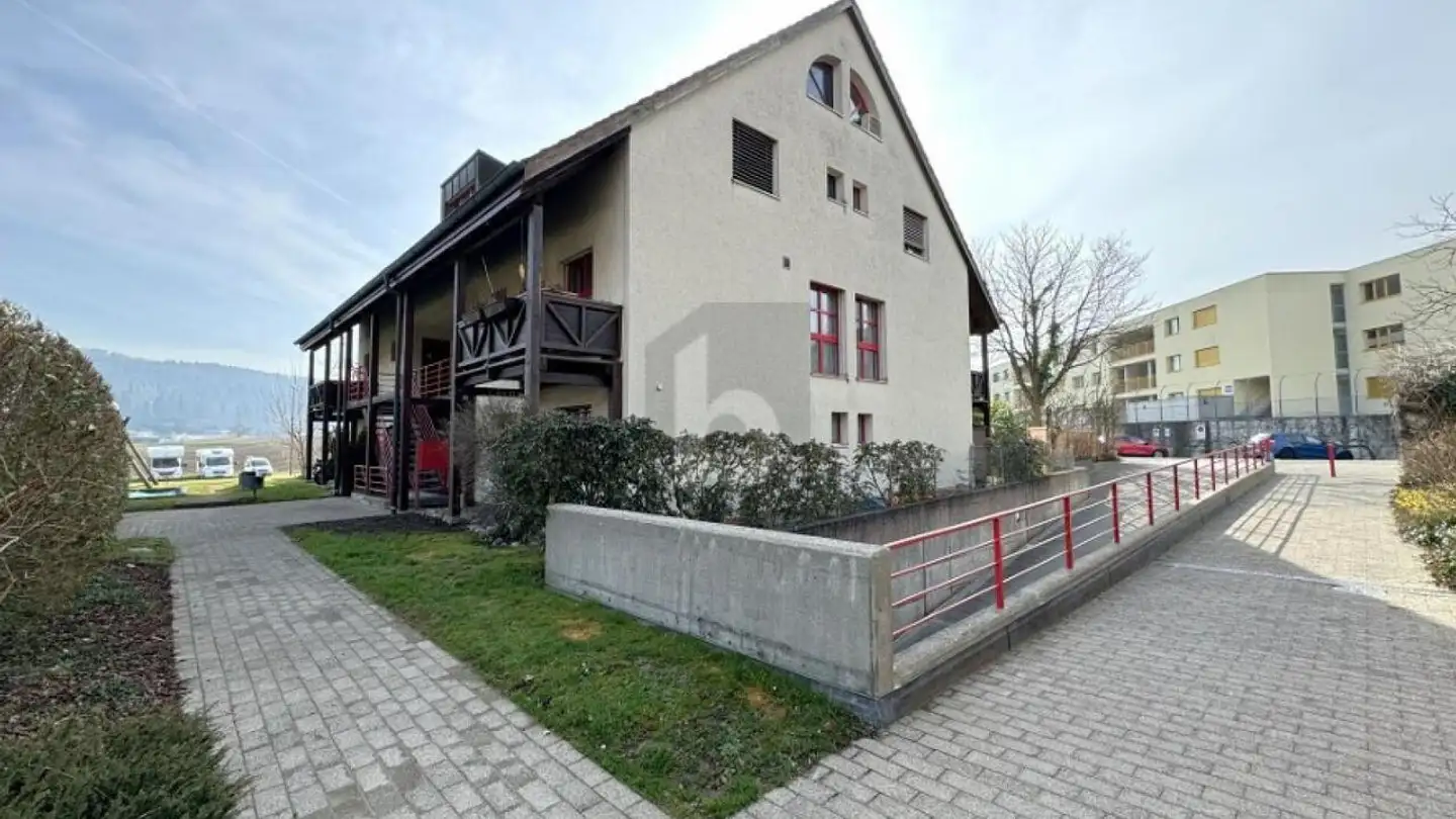 Dachgeschosswohnung mieten - 5405 Dättwil AG