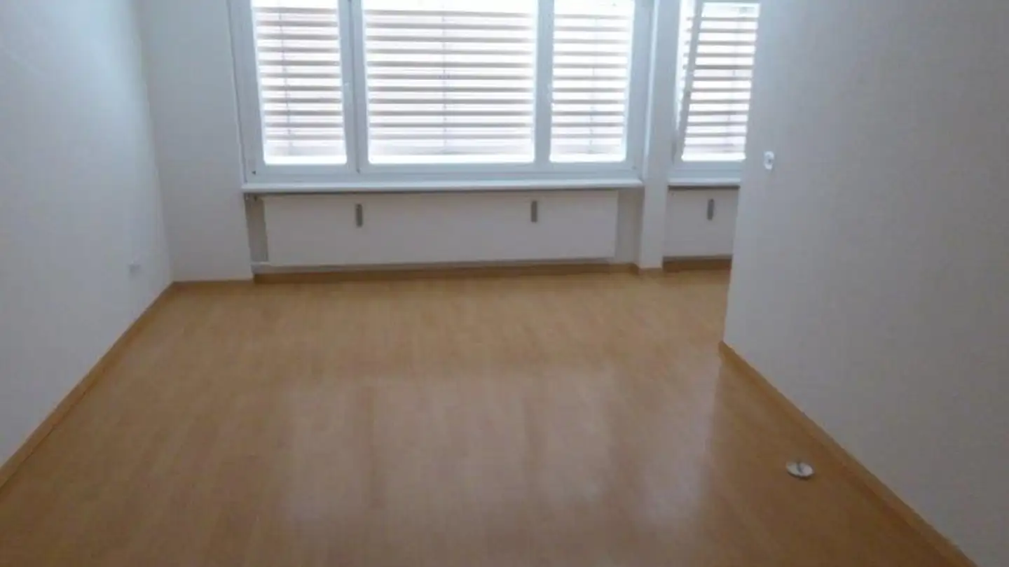 Wohnung mieten - Rufibachstrasse 13, 8865 Bilten
