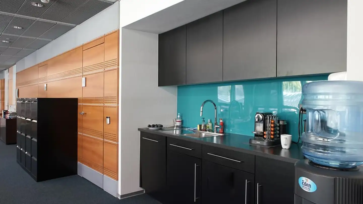 Commercial for rent - Avenue Giuseppe- Motta 35, 1202 Genève - Photo 4