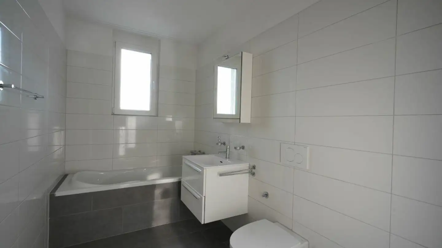 Apartment for rent - Hauptstrasse 15, 9556 Affeltrangen - Photo 2
