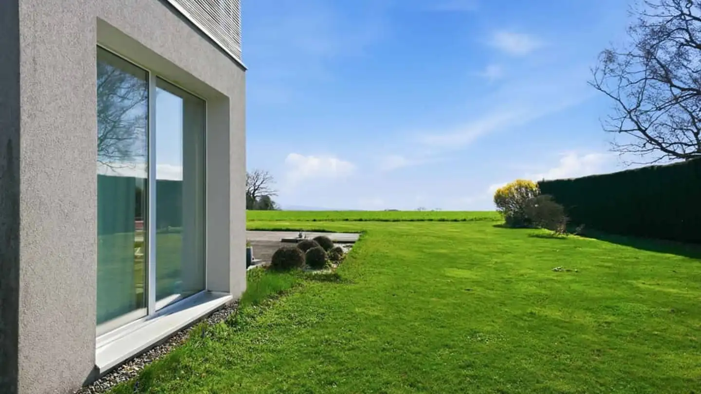 Single house for sale - 1143 Apples - Photo 2