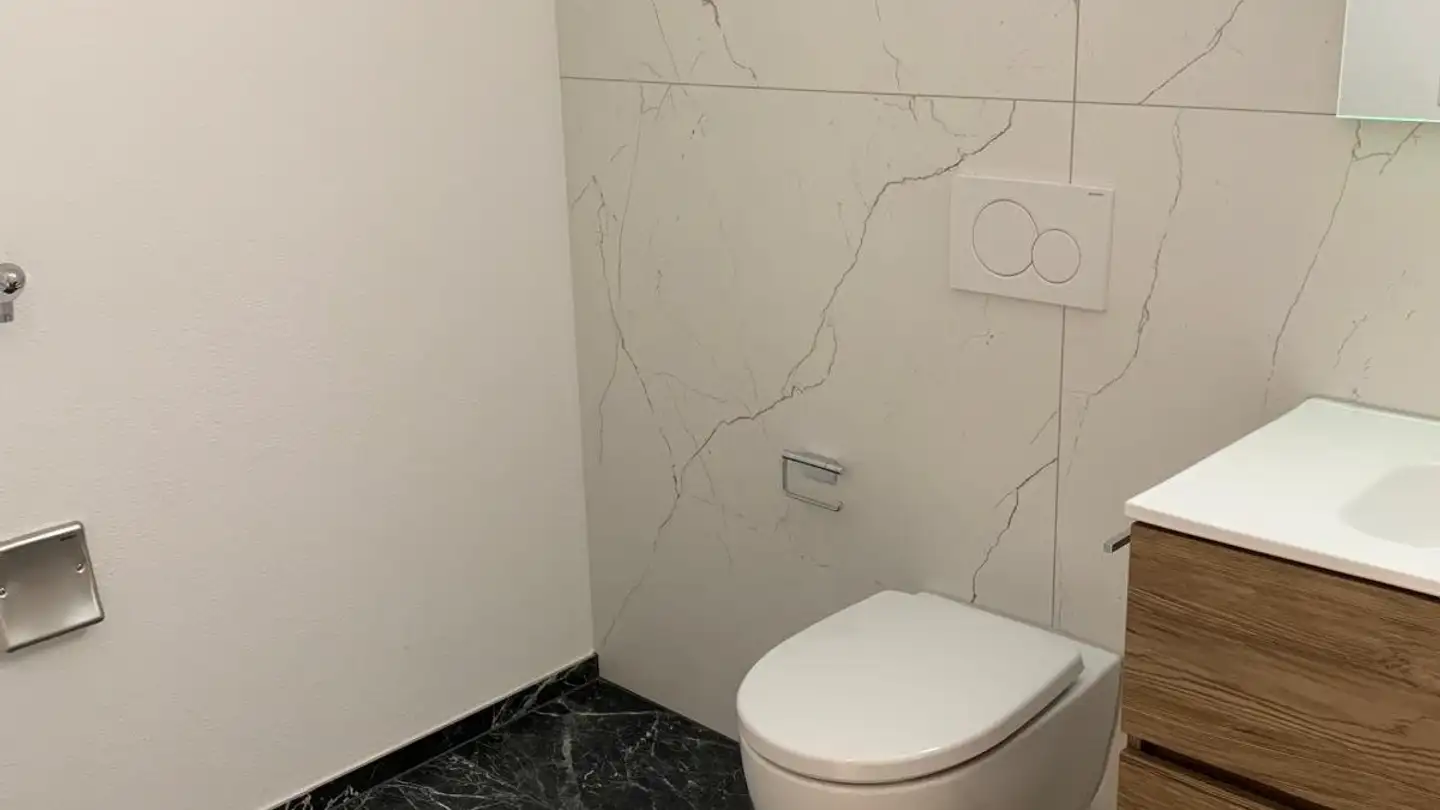 Apartment for rent - 3900 Gamsen - Photo 2