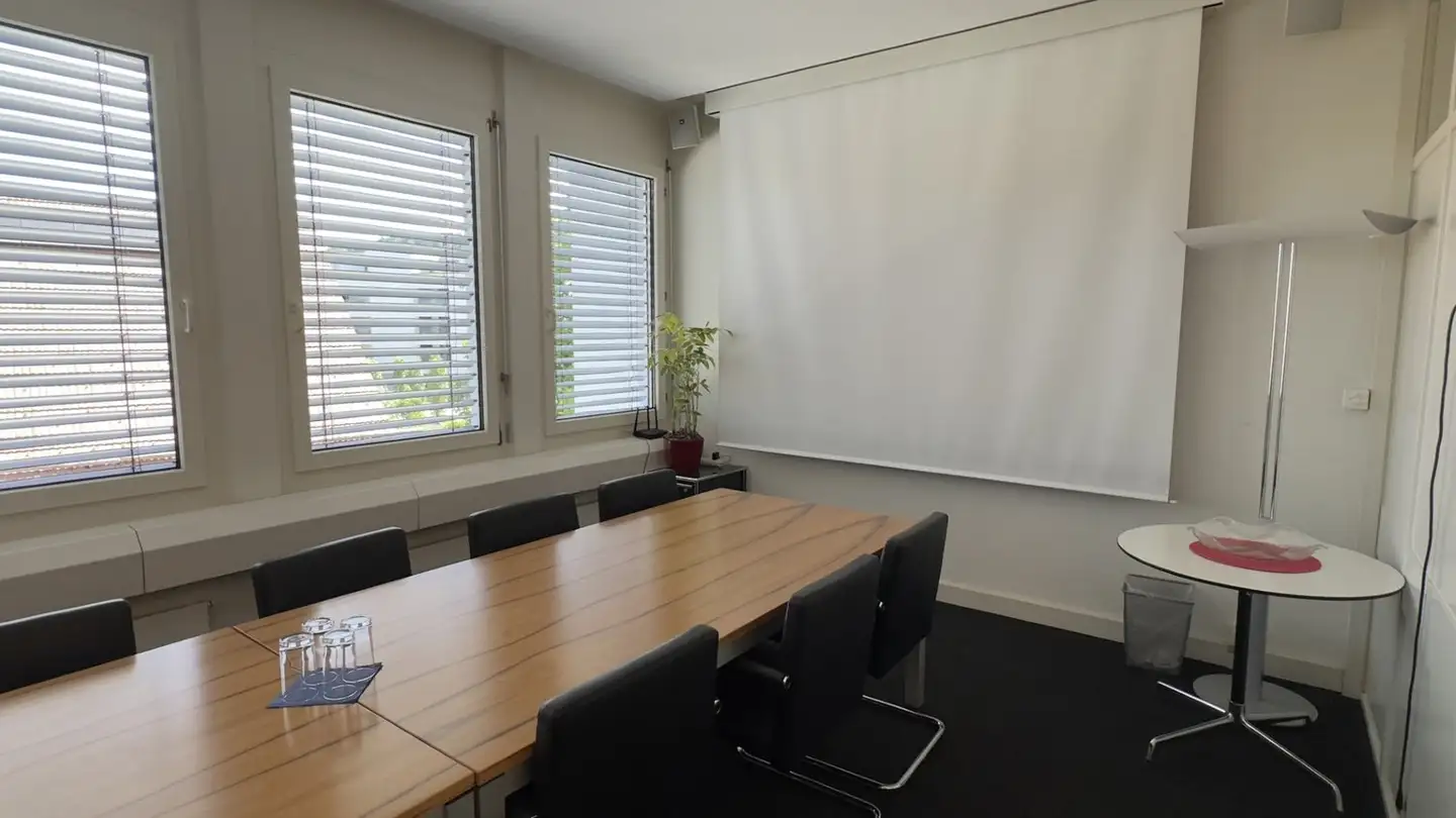 Office space for rent - Churerstrasse 47, 8808 Pfäffikon SZ - Photo 2