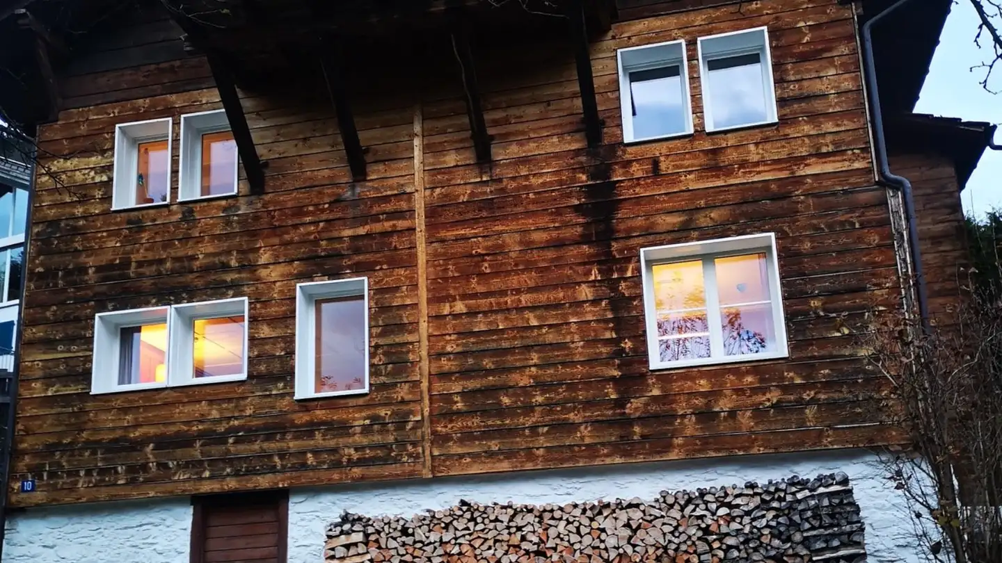 Appartamento in affitto - Panadeglias Sut 10, 7156 Rueun