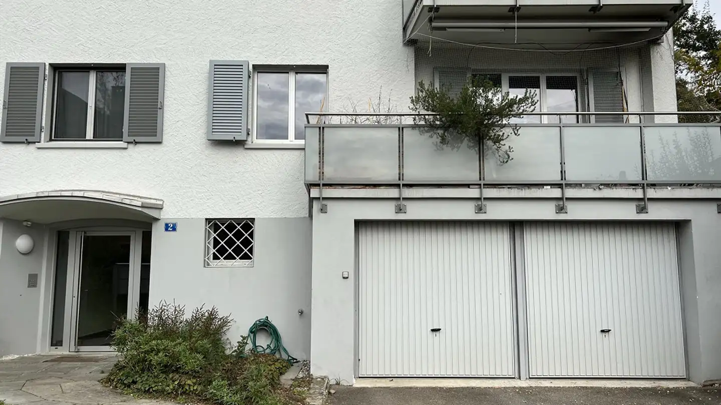 Garage individuel à louer - Heinrichstrasse 2, 8304 Wallisellen