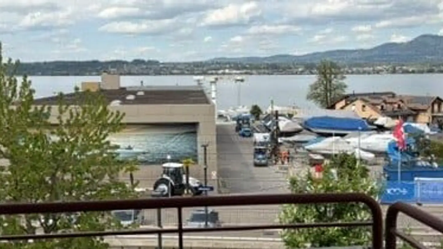 Appartamento in affitto - Bahnhofstrasse 19, 8852 Altendorf