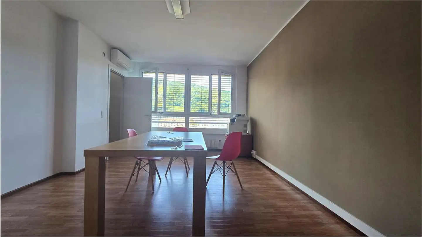 Wohnung kaufen - 6830 Chiasso - Foto 2