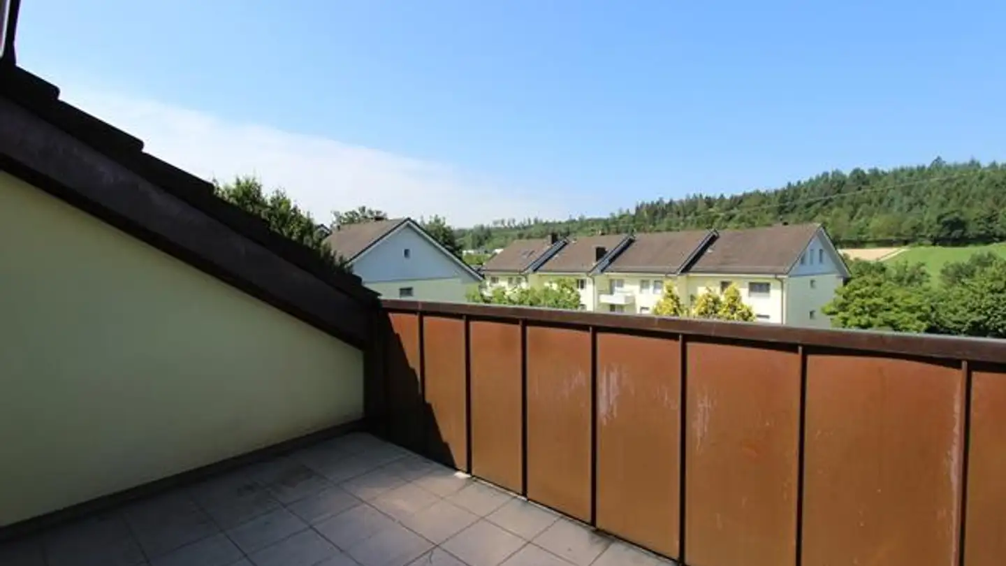 Attique à louer - Hauptstrasse 14, 5212 Hausen AG - Photo 2