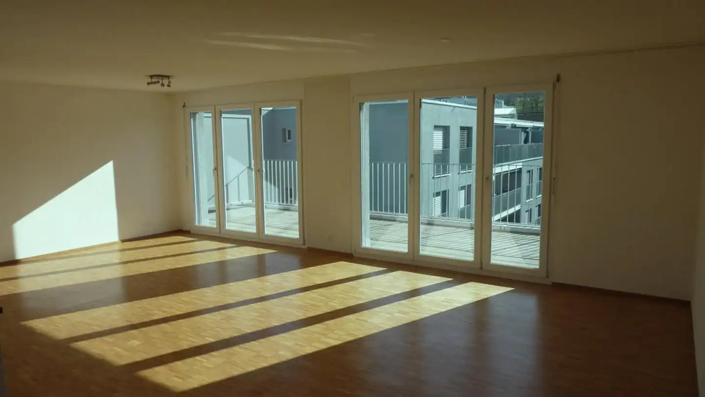 Wohnung mieten - Zürcherstrasse 112, 8952 Schlieren - Foto 2