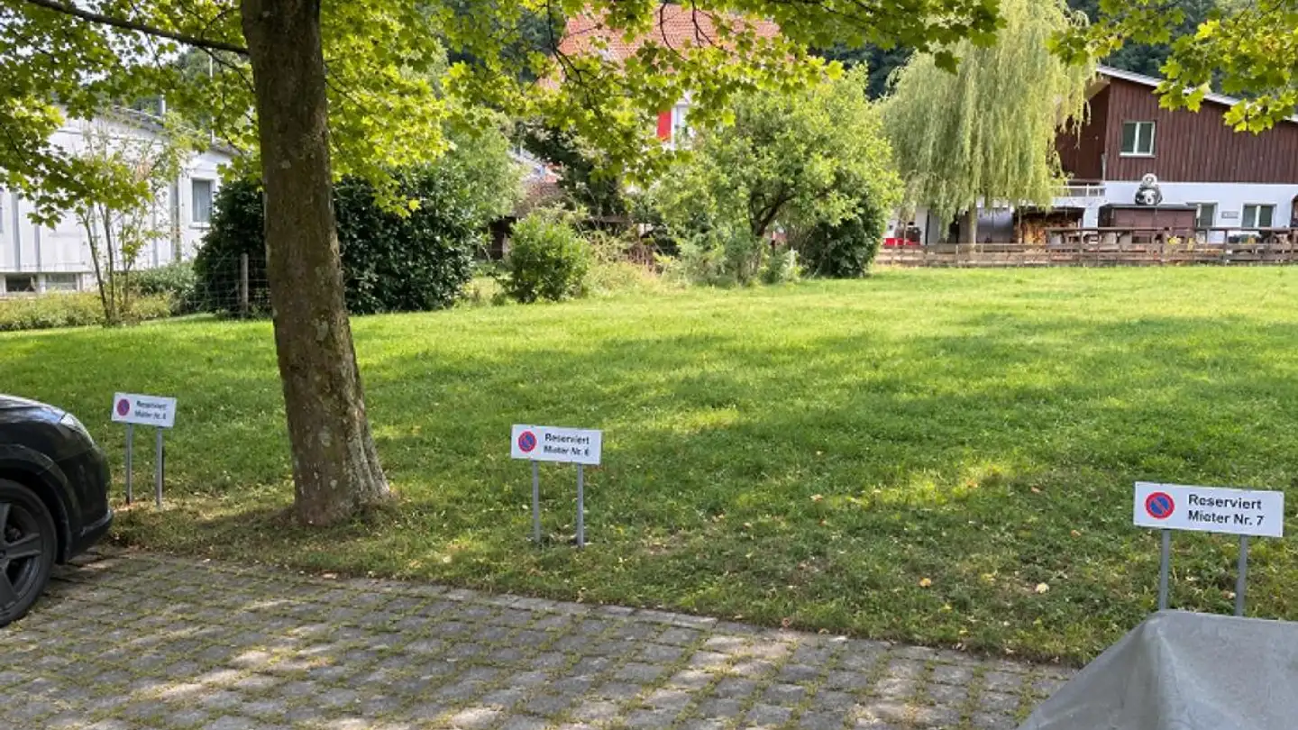 Parkplatz im Freien mieten - Industriestrasse 15, 8355 Aadorf