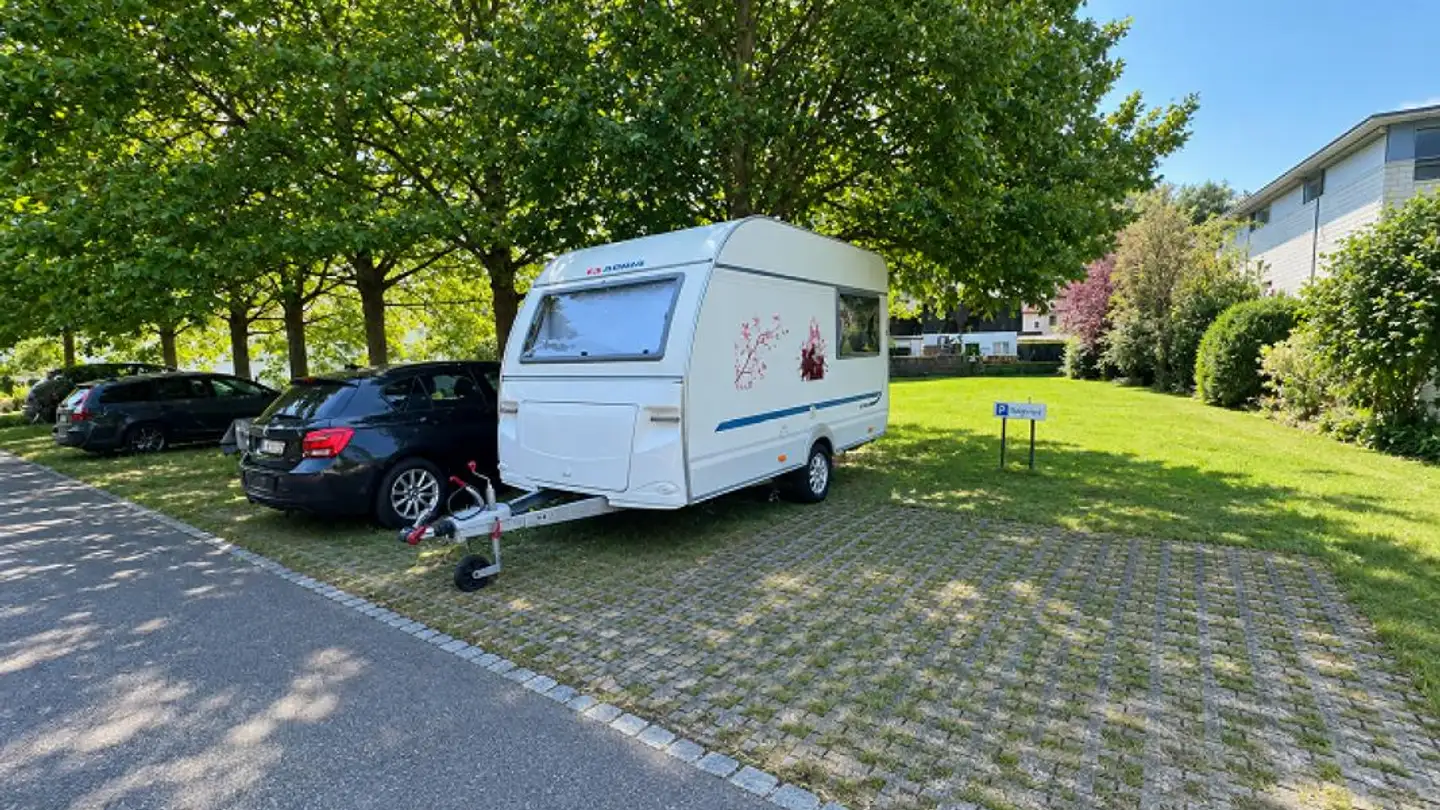 Parkplatz im Freien mieten - Industriestrasse 15, 8355 Aadorf - Foto 2