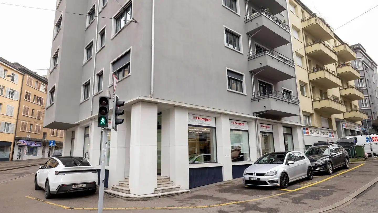 Bureau à louer - Schaffhauserstrasse 363, 8050 Zürich