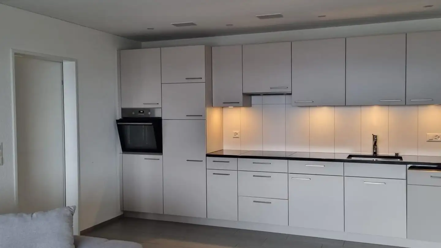 Apartment for rent - Heusserstrasse 16a, 8634 Hombrechtikon - Photo 2