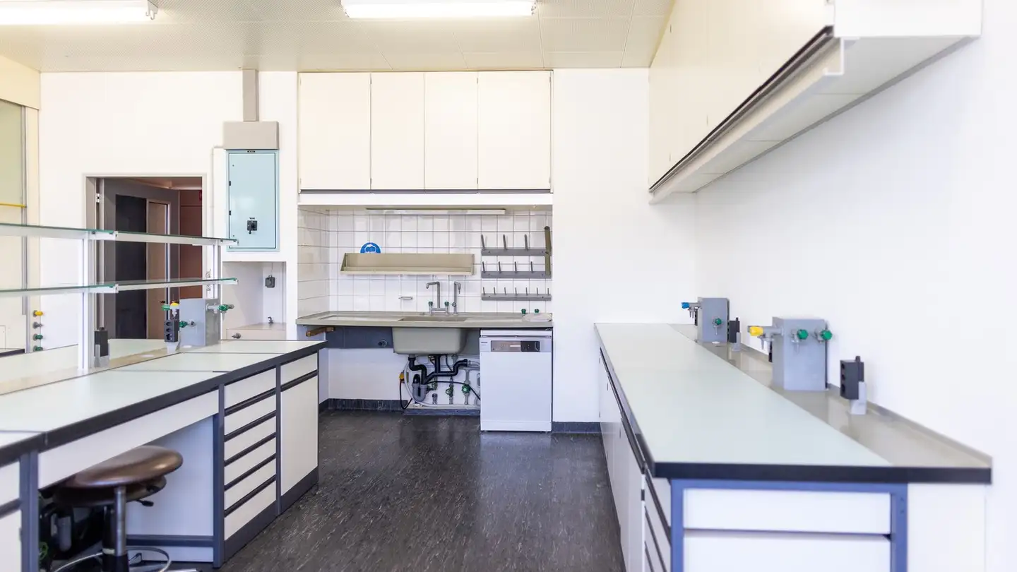 Laboratory for rent - Route De L'ancienne-Papeterie 106, 1723 Marly - Photo 3